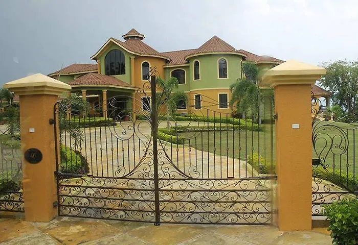 Milbrooks Resort